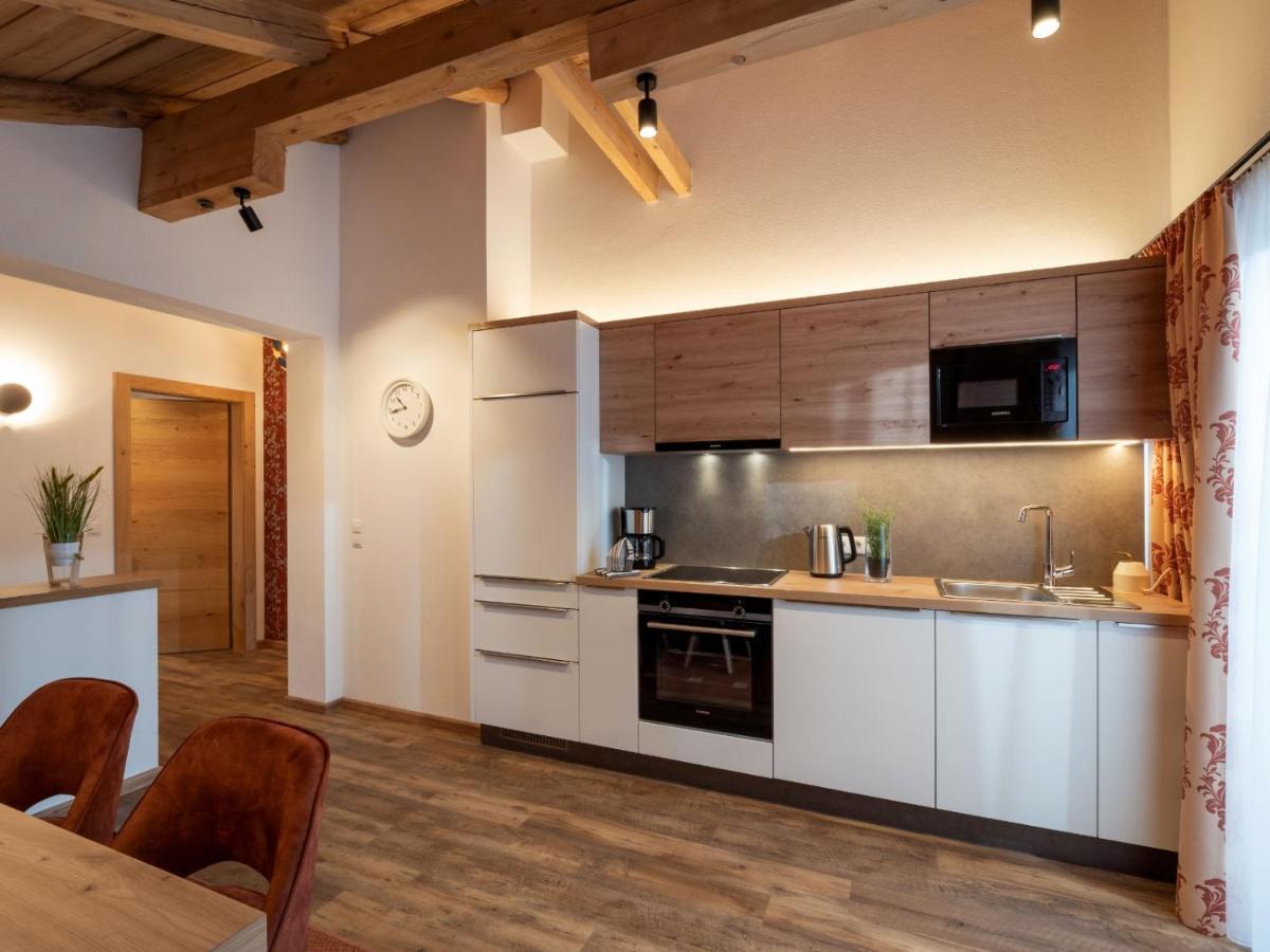 Alma Appartements Майрхофен Экстерьер фото