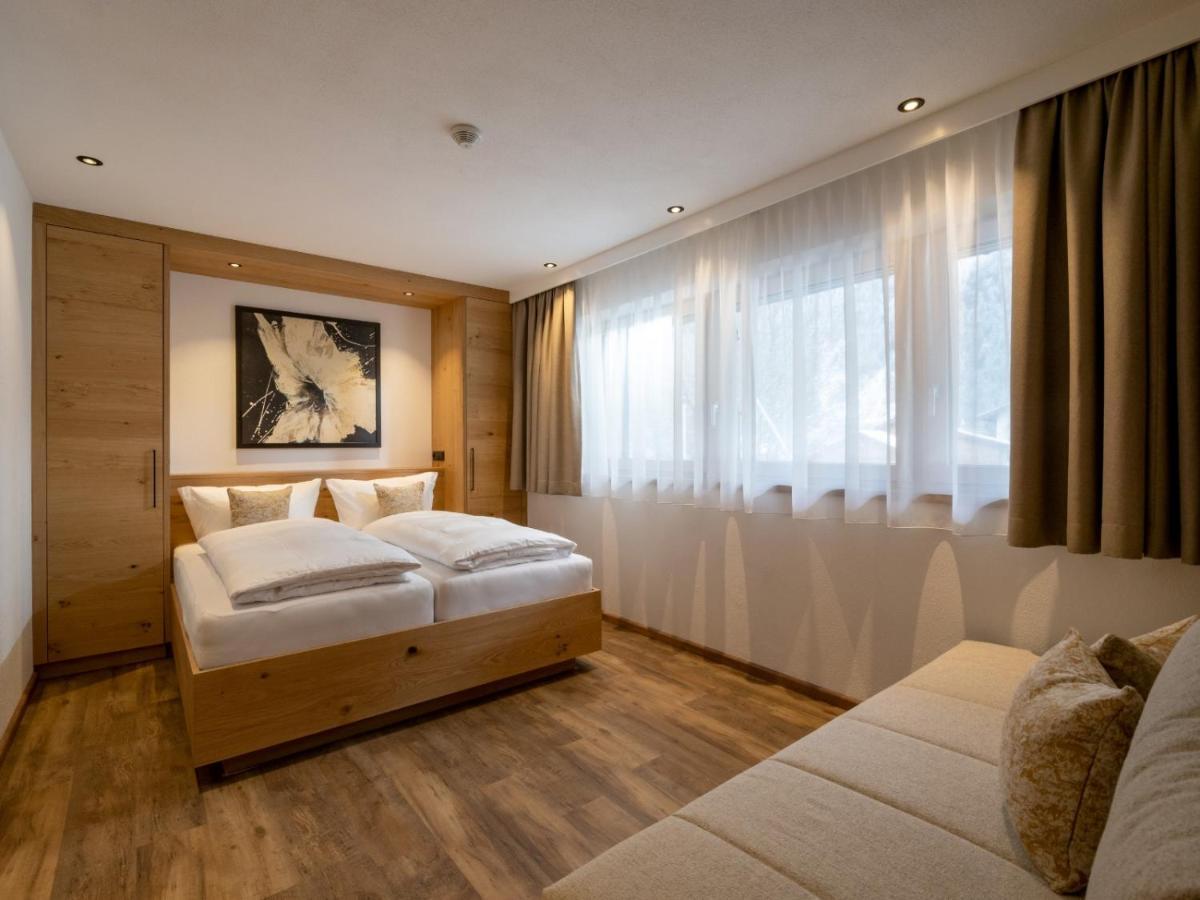 Alma Appartements Майрхофен Экстерьер фото